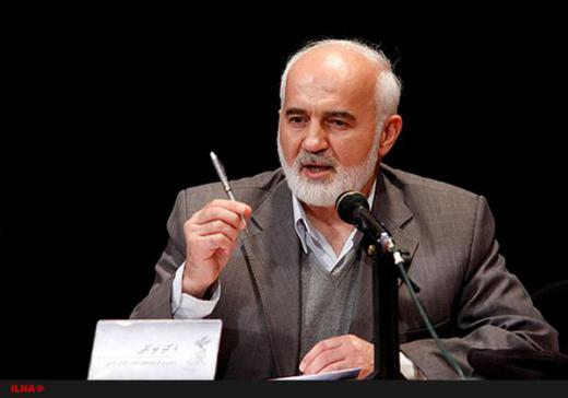 توکلی:.. انقلاب مخملی در ایران به نتیجه نمی‌رسد اما فساد اقتصادی حکومت اسلامی را از پا در می‌آورد